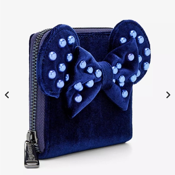 Loungefly Disney Minnie Mouse Velvet Pearl Ears Zip Wallet - Picture 5 of 7